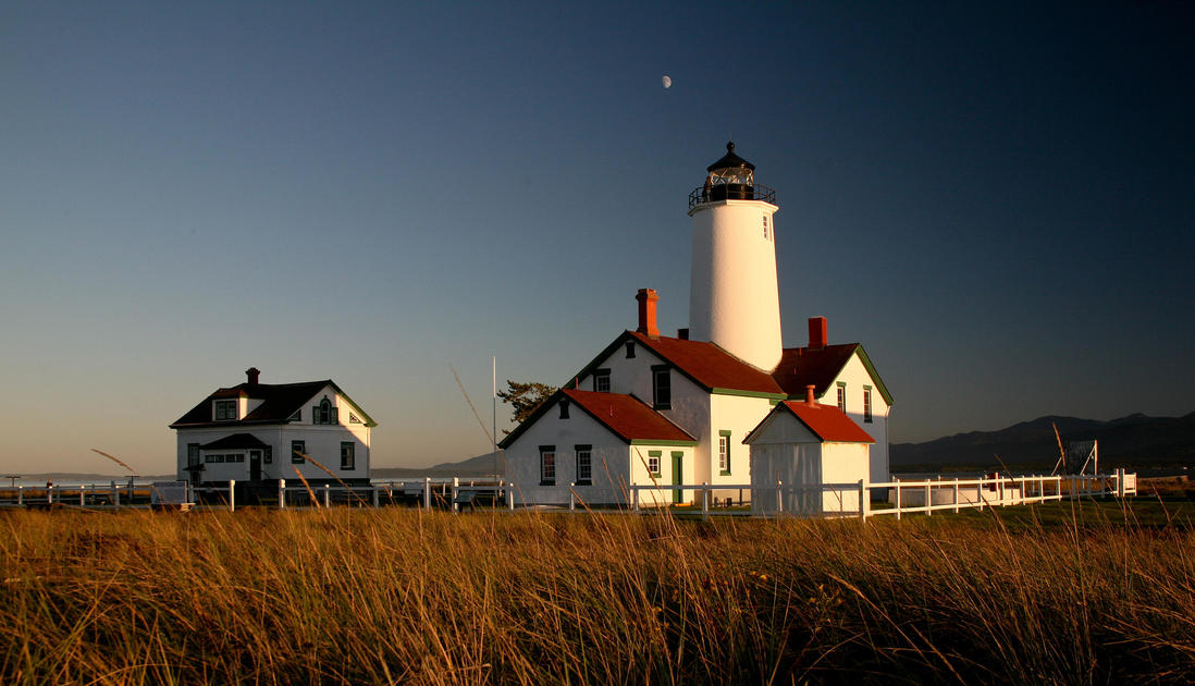 14 MustSee Lighthouses Around the U.S. National Trust for Historic